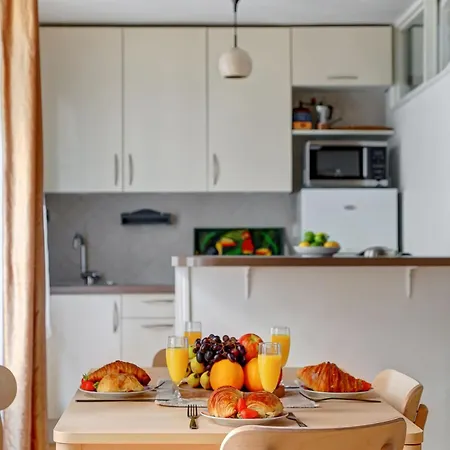 Apartman Bnbnova - 1br Eiffel Tower & Rue Cler