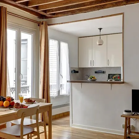 Bnbnova - 1br Eiffel Tower & Rue Cler Апартаменты Париж