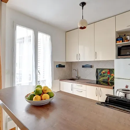 Bnbnova - 1br Eiffel Tower & Rue Cler *